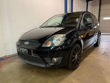 FORD FIESTA 2.0 ST With Full Leather Interior