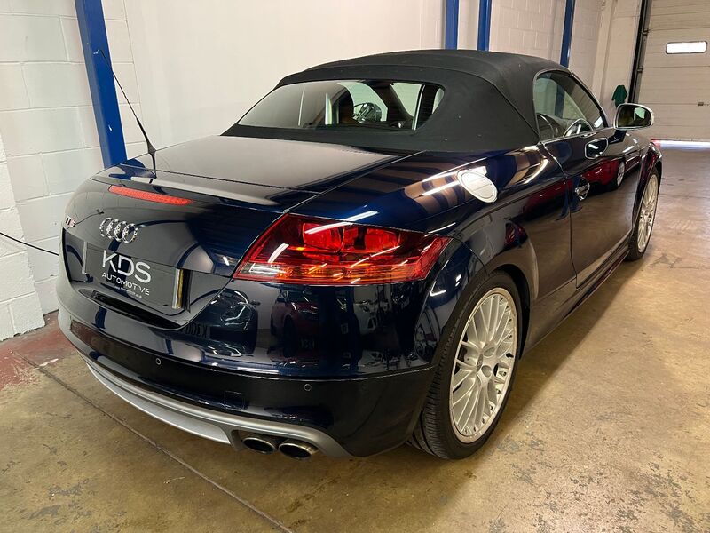 AUDI TTS